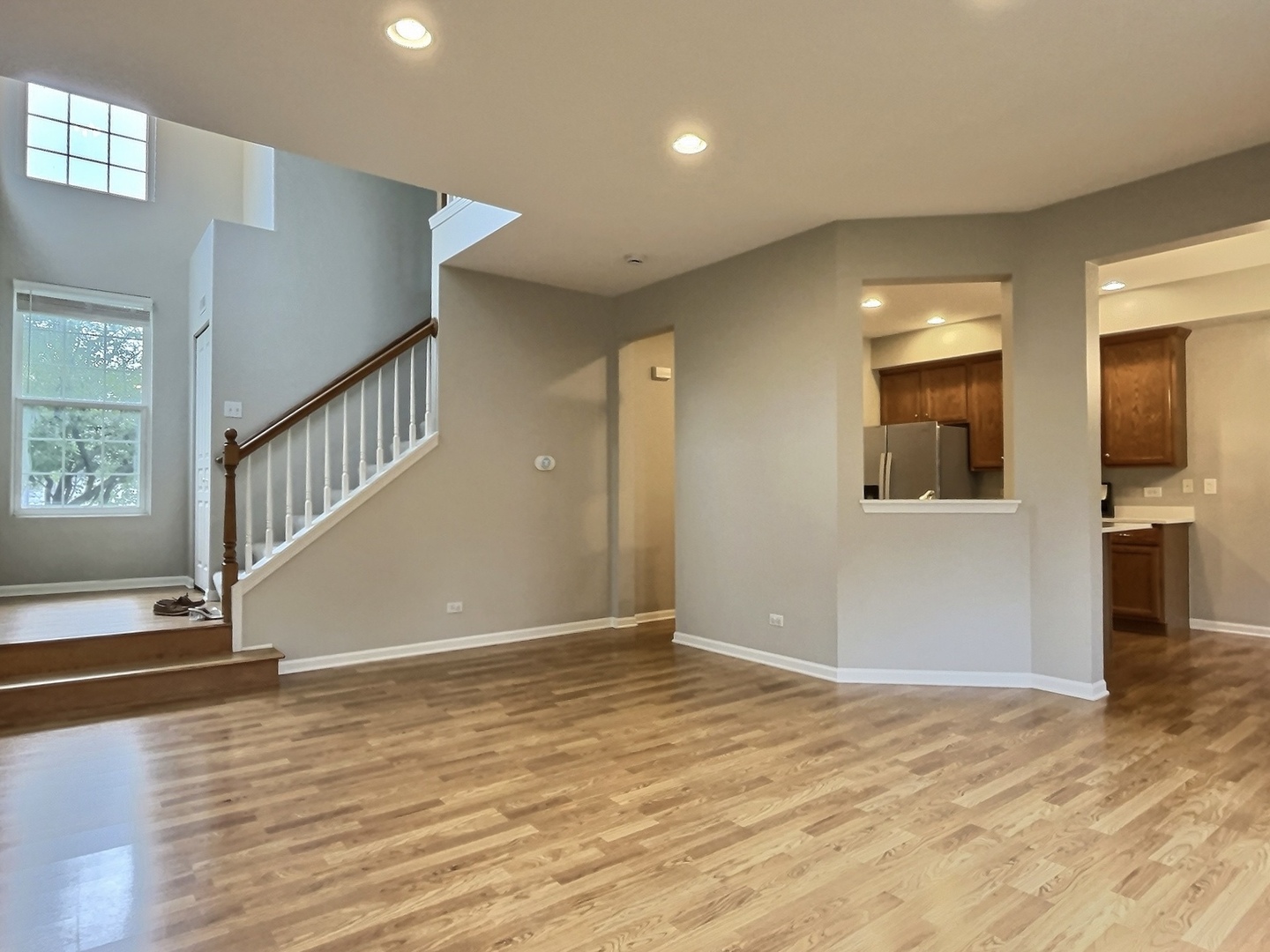 3142 Bromley Lane