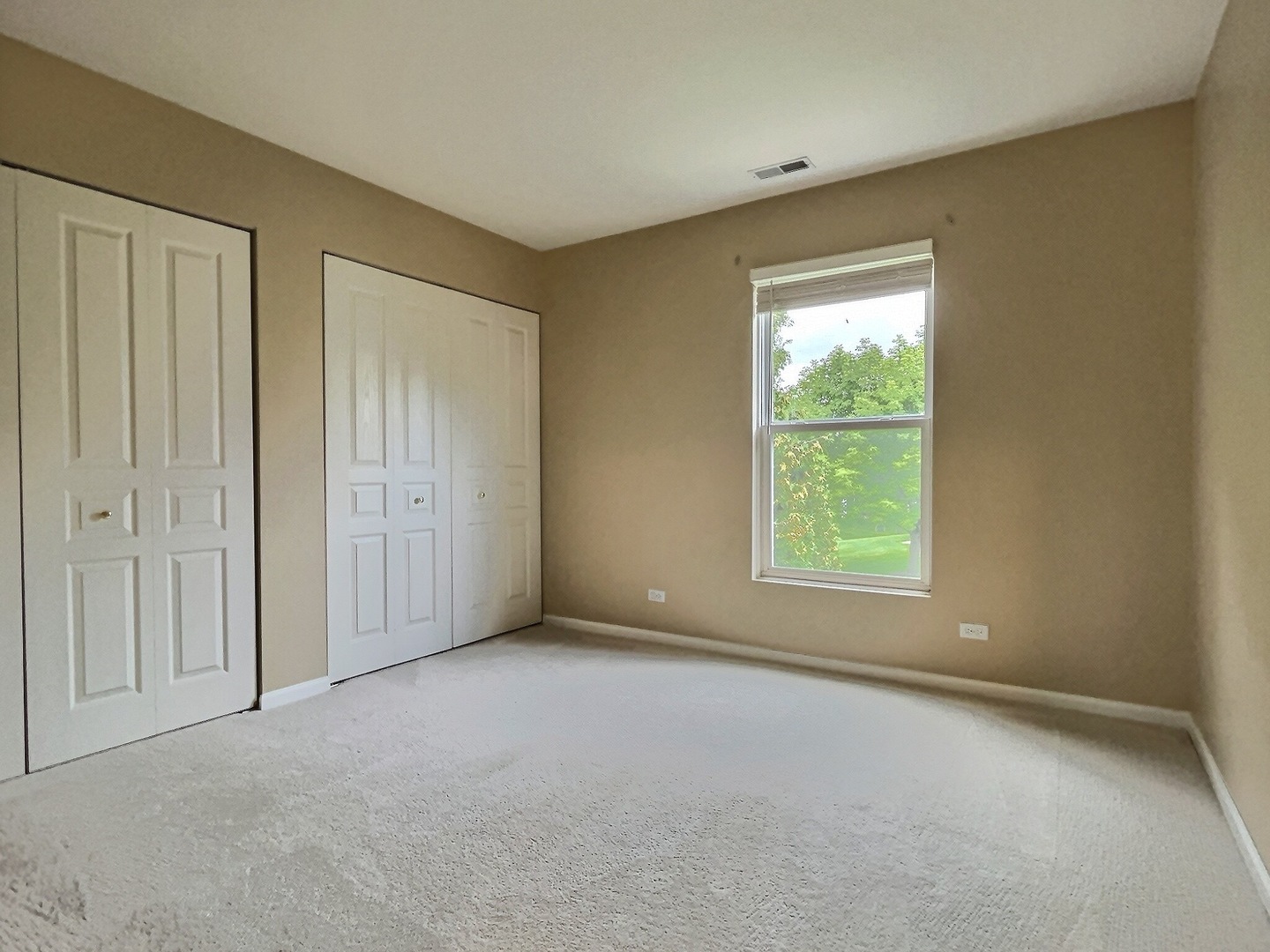 3142 Bromley Lane