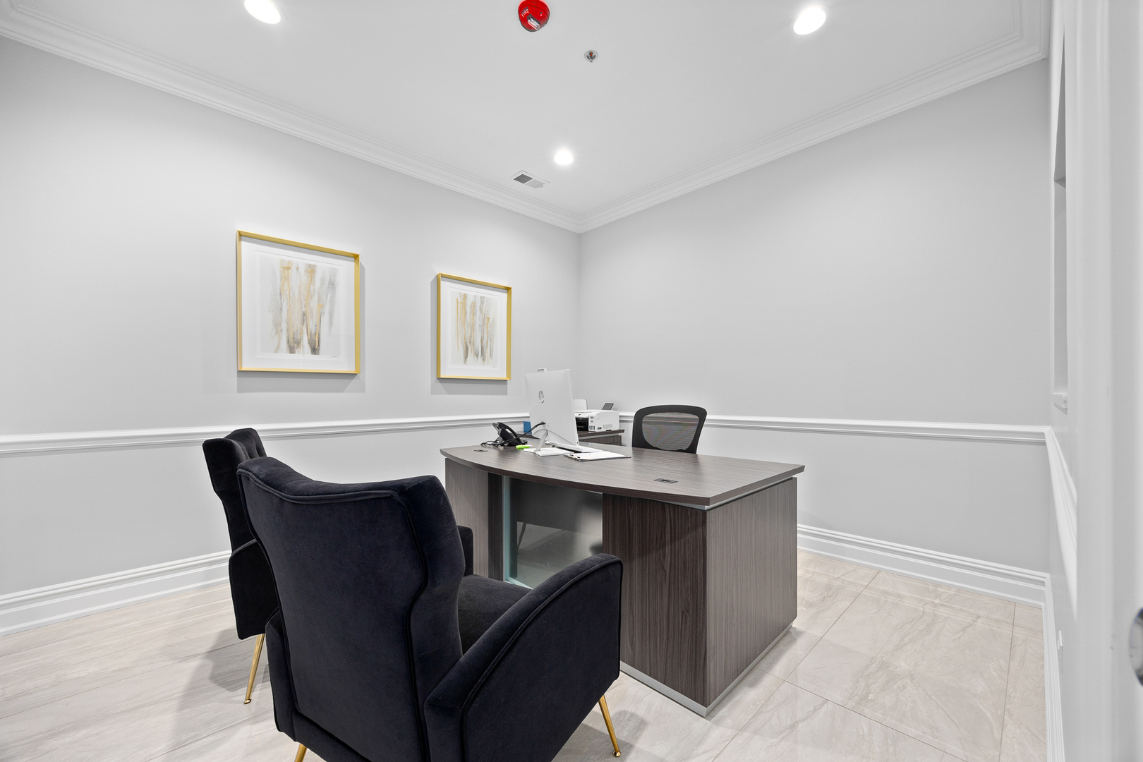 2005 S Bloomingdale Road Unit: G