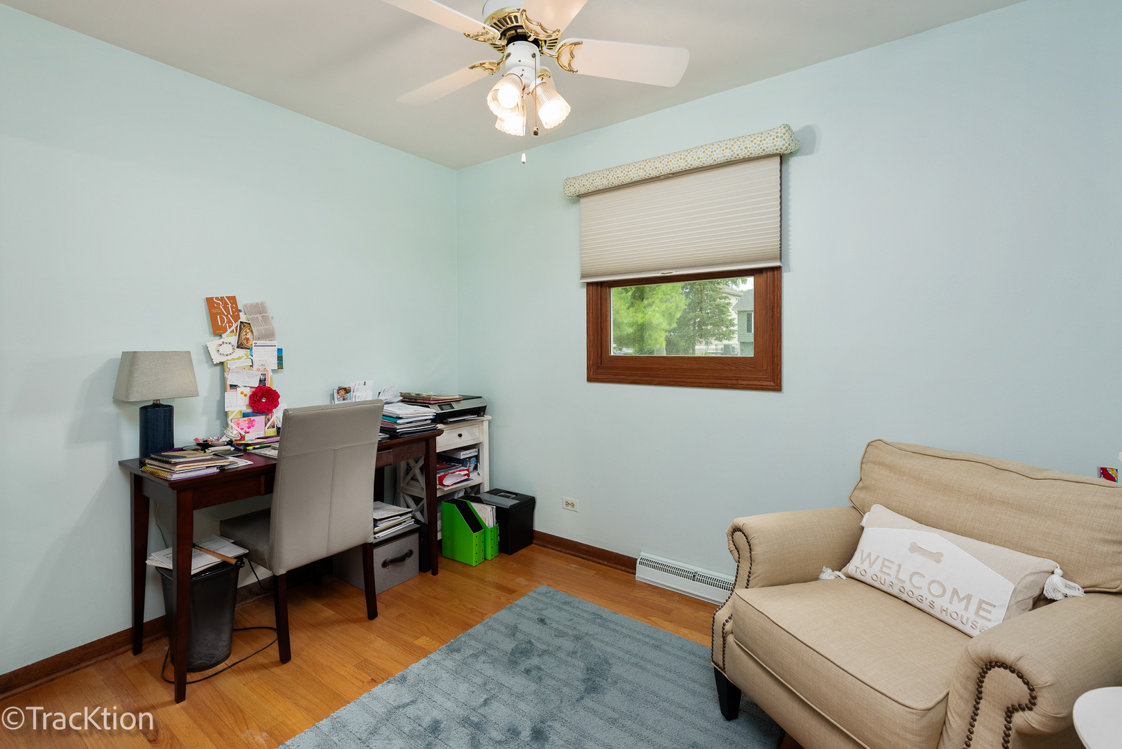 138 W Chicago Avenue