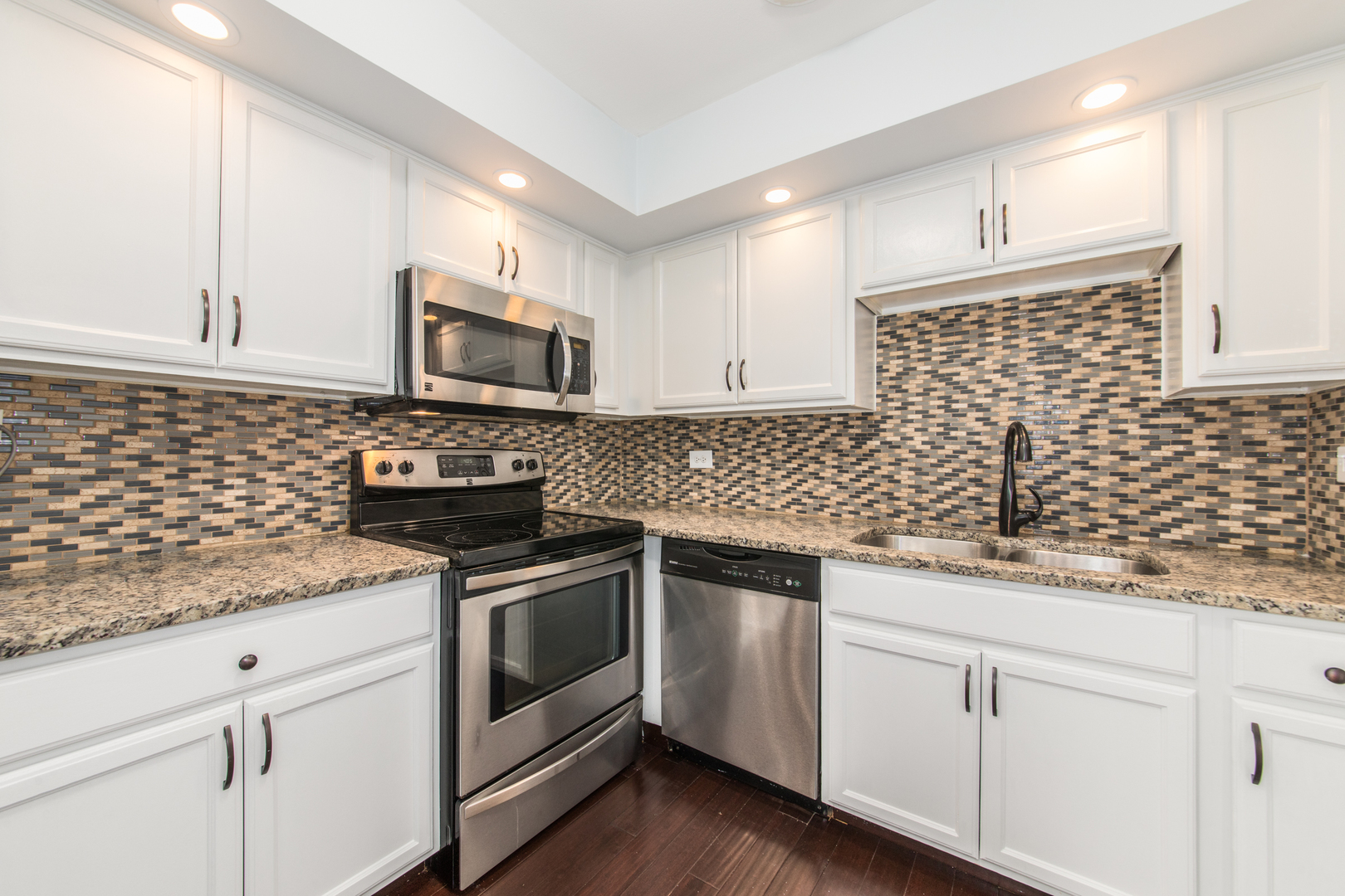 430 Walnut Creek Lane Unit: 2201