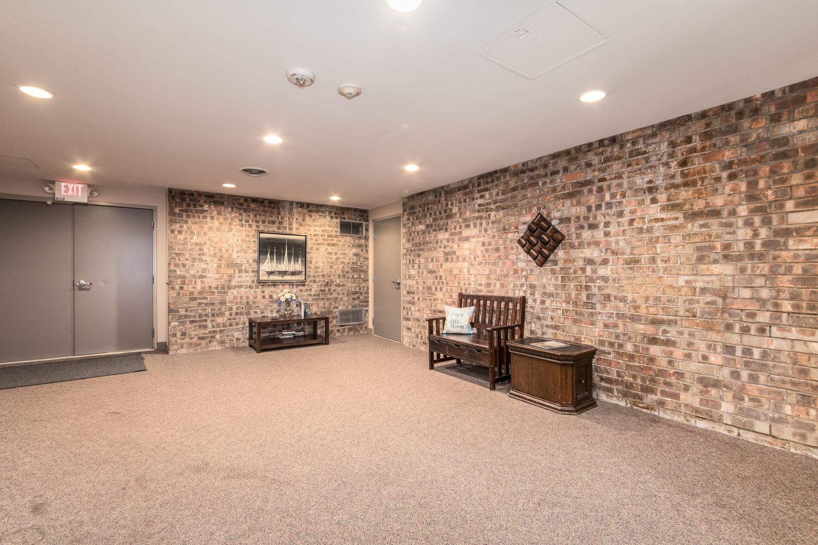 430 Walnut Creek Lane Unit: 2201