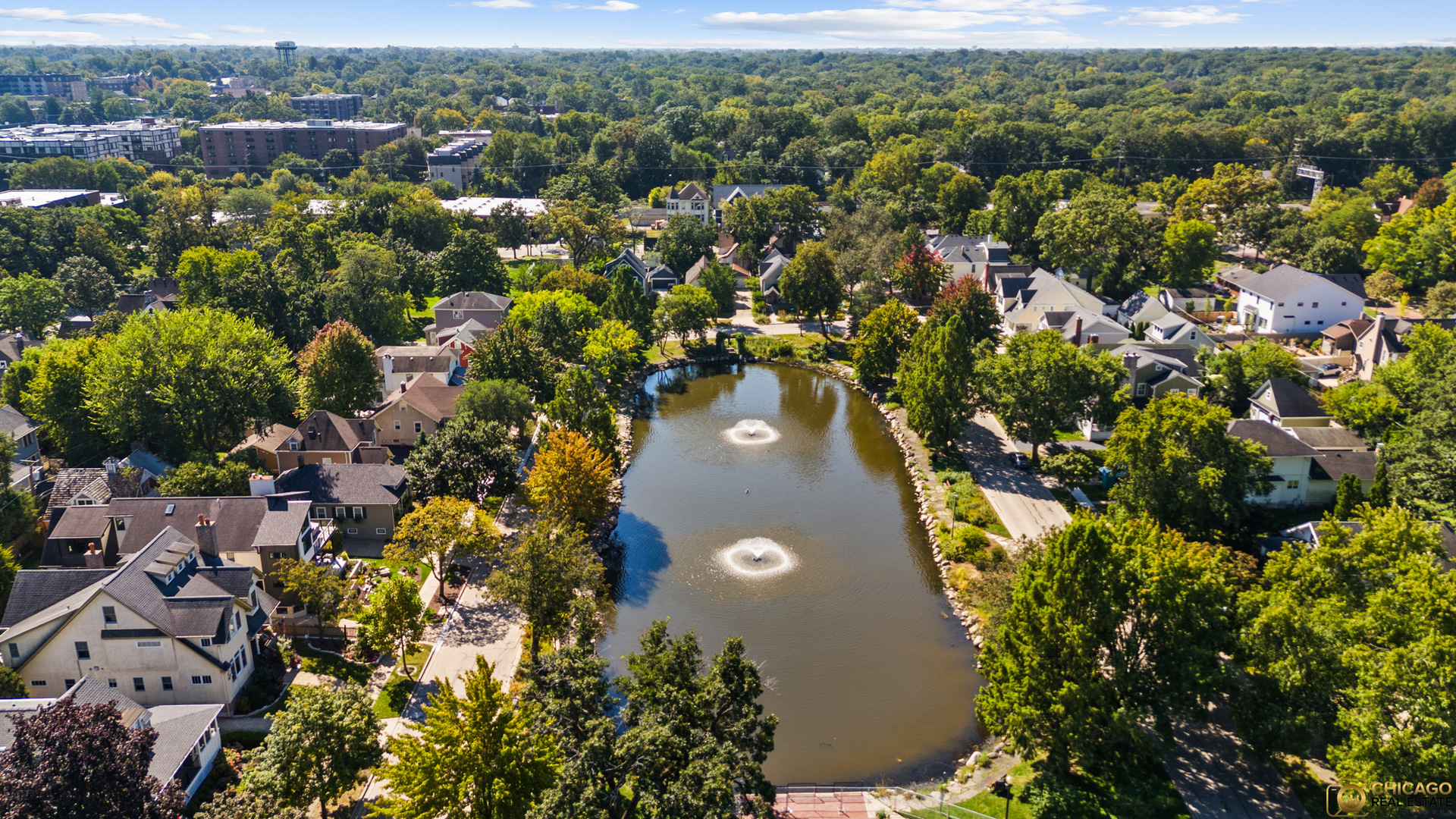 4900 Forest Avenue Unit: 205