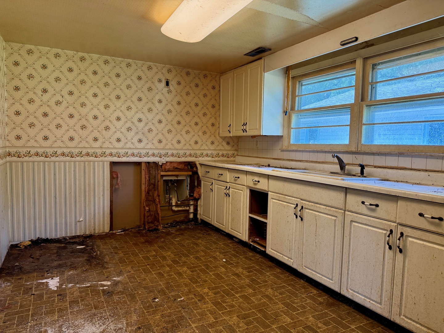405 Richton Road