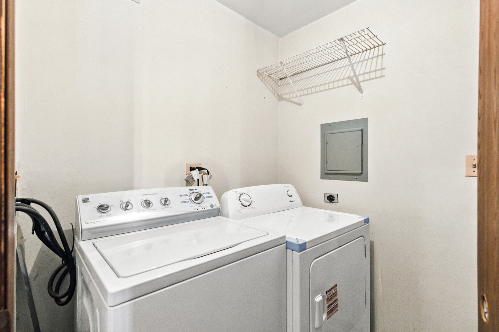 677 Cross Creek Drive Unit: AA