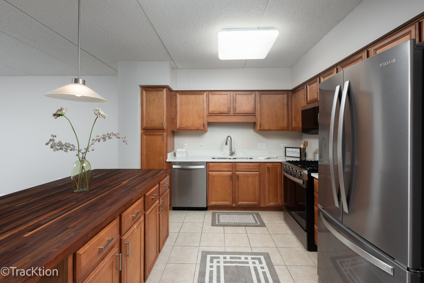 1 S Lincoln Avenue Unit: 301