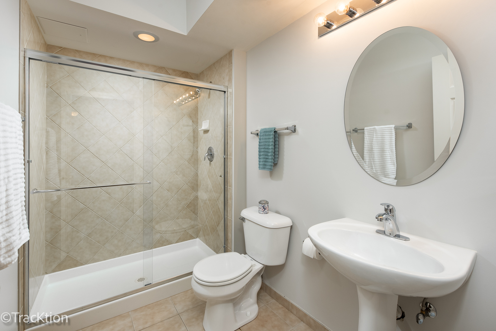 1 S Lincoln Avenue Unit: 301