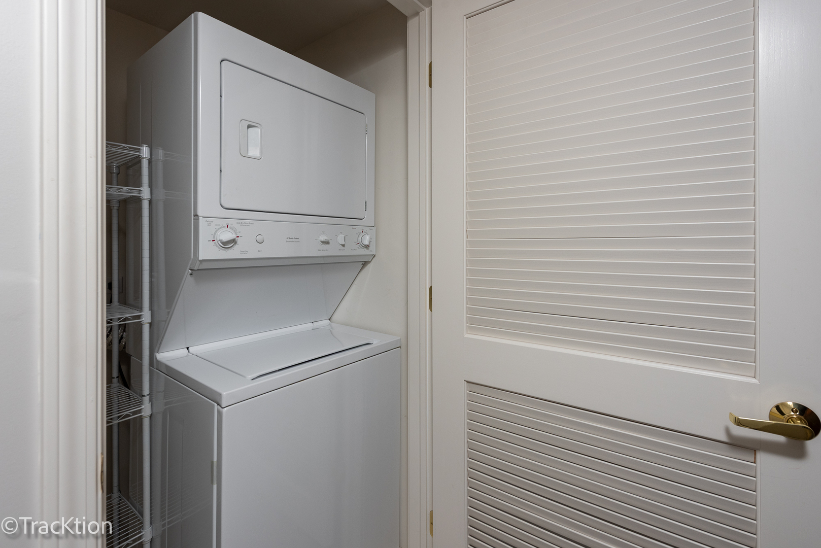 1 S Lincoln Avenue Unit: 301