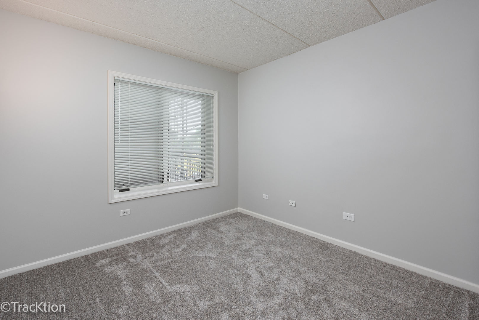 1 S Lincoln Avenue Unit: 301
