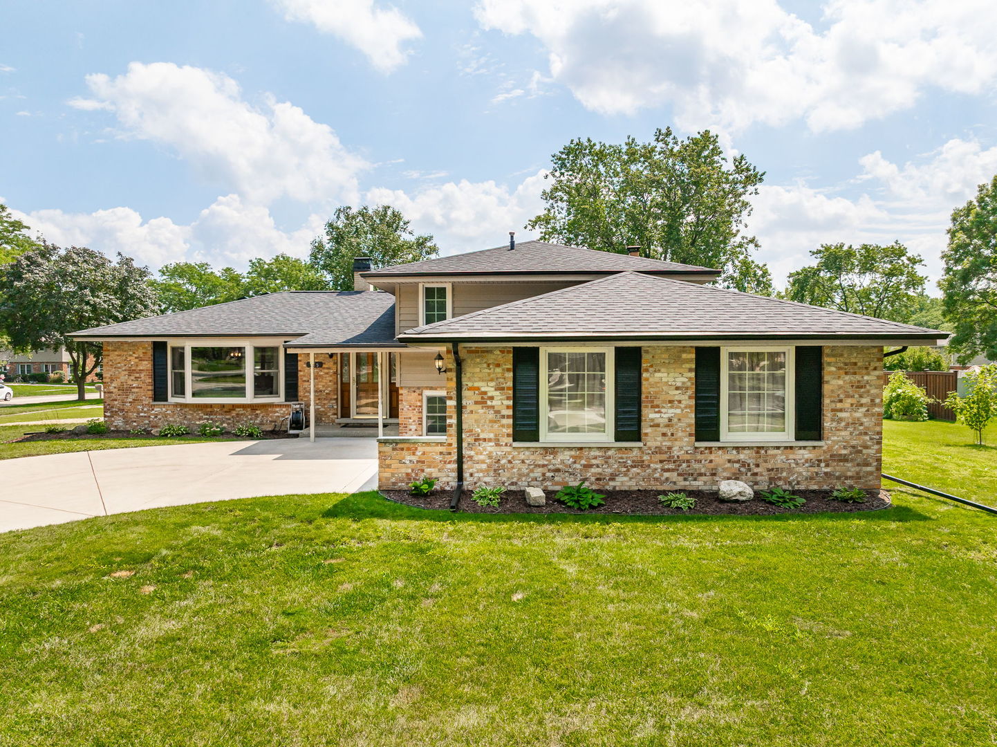 125 Sherwood Court