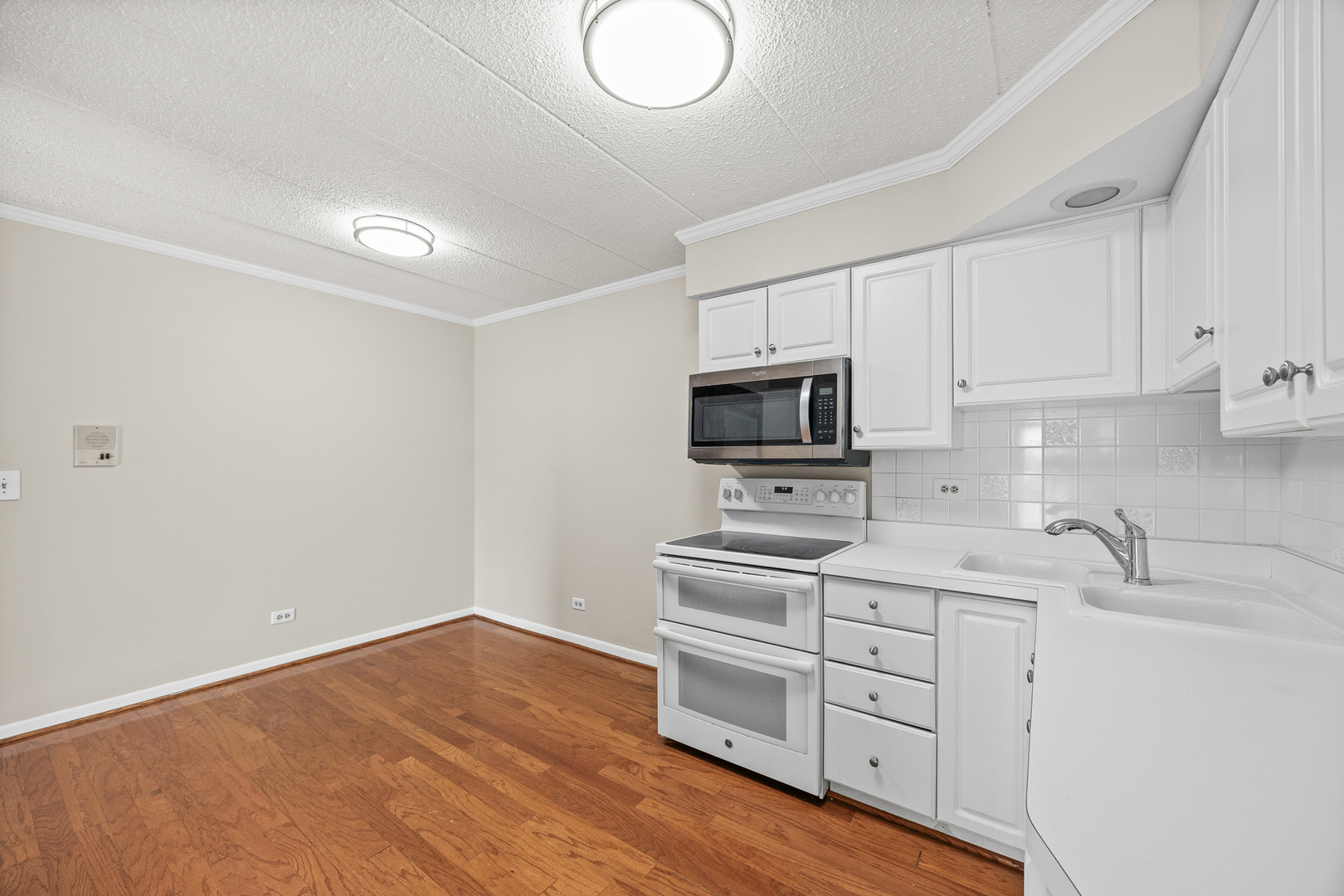 513 Timber Ridge Drive Unit: 308