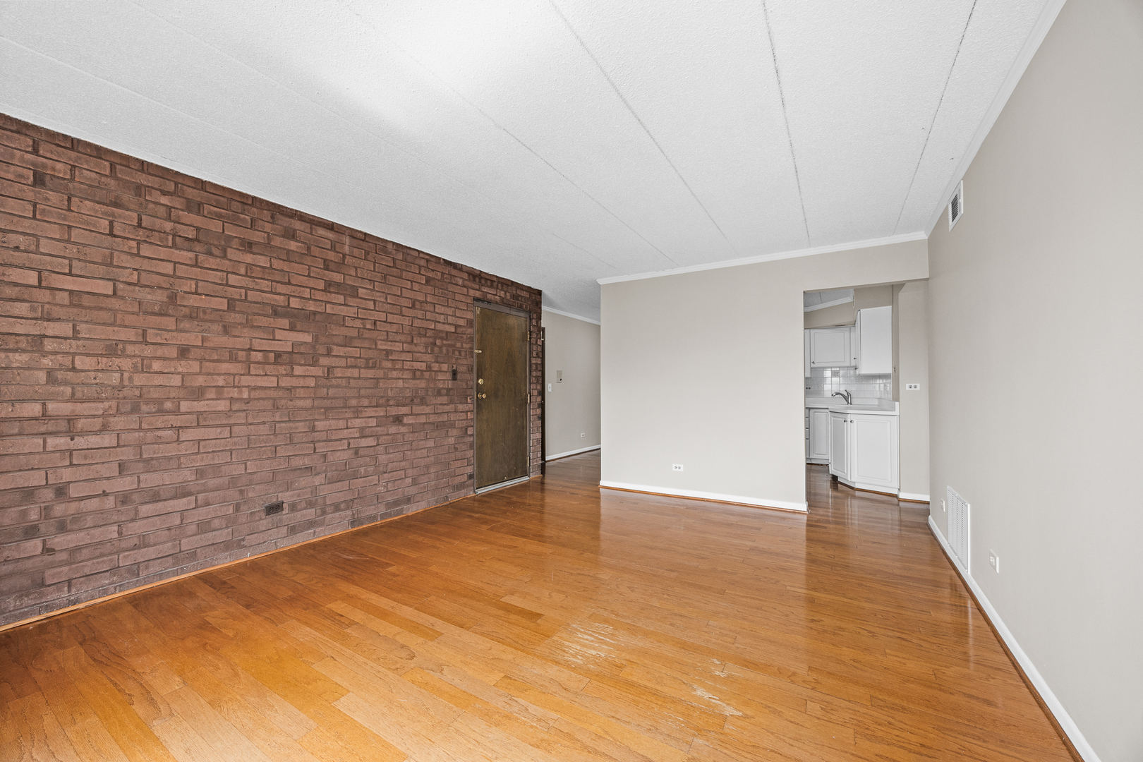 513 Timber Ridge Drive Unit: 308