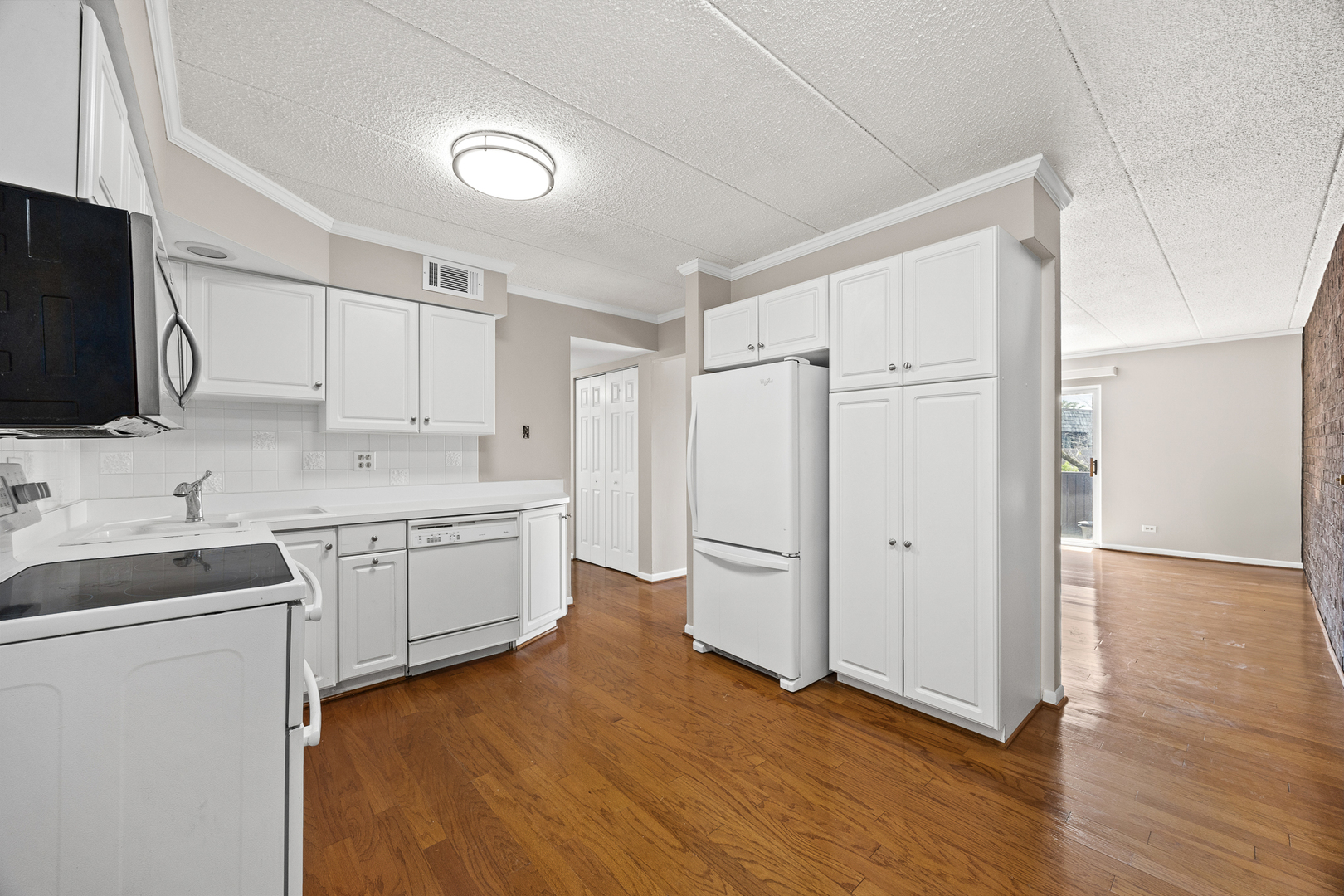 513 Timber Ridge Drive Unit: 308
