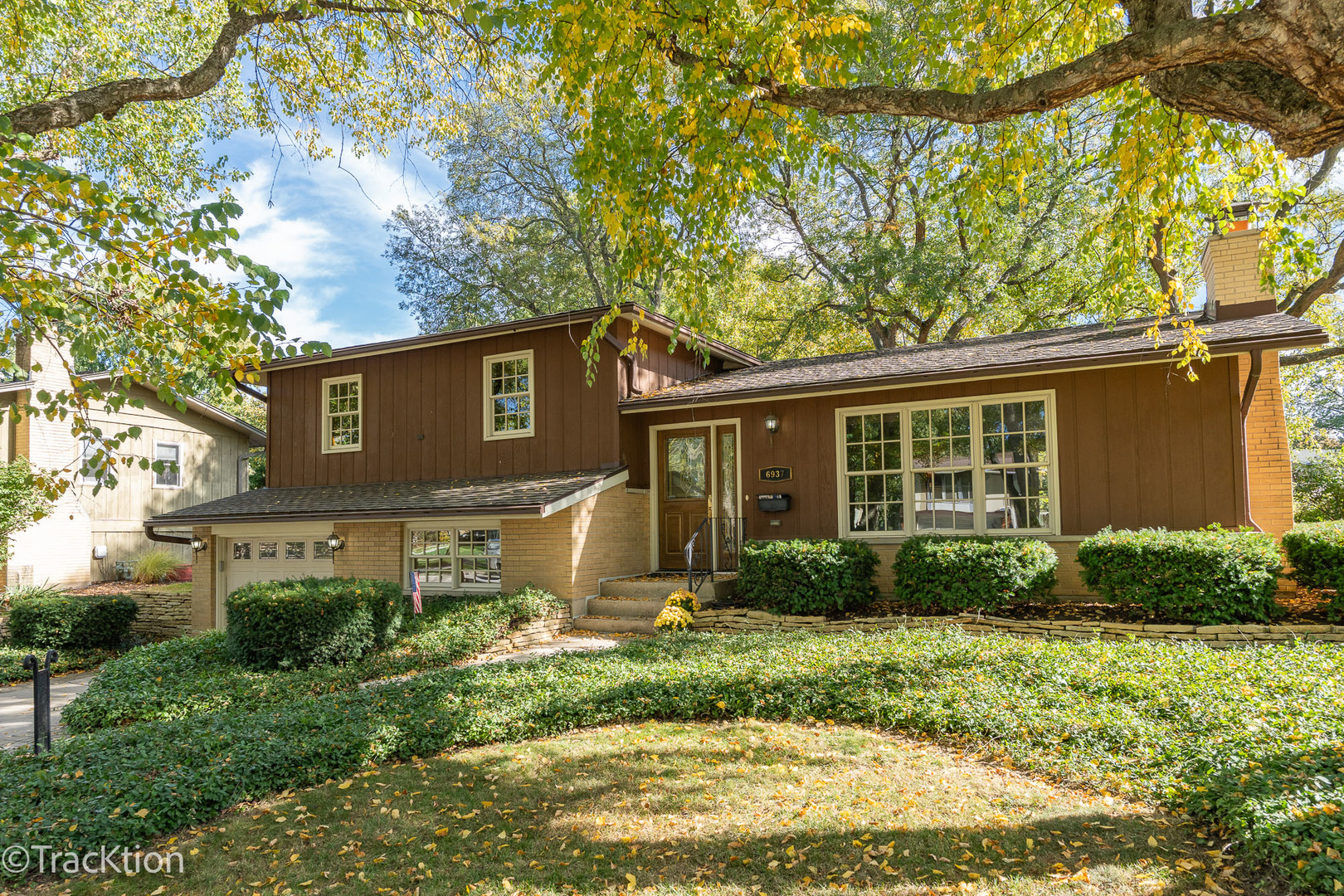 6937 Parkview Drive