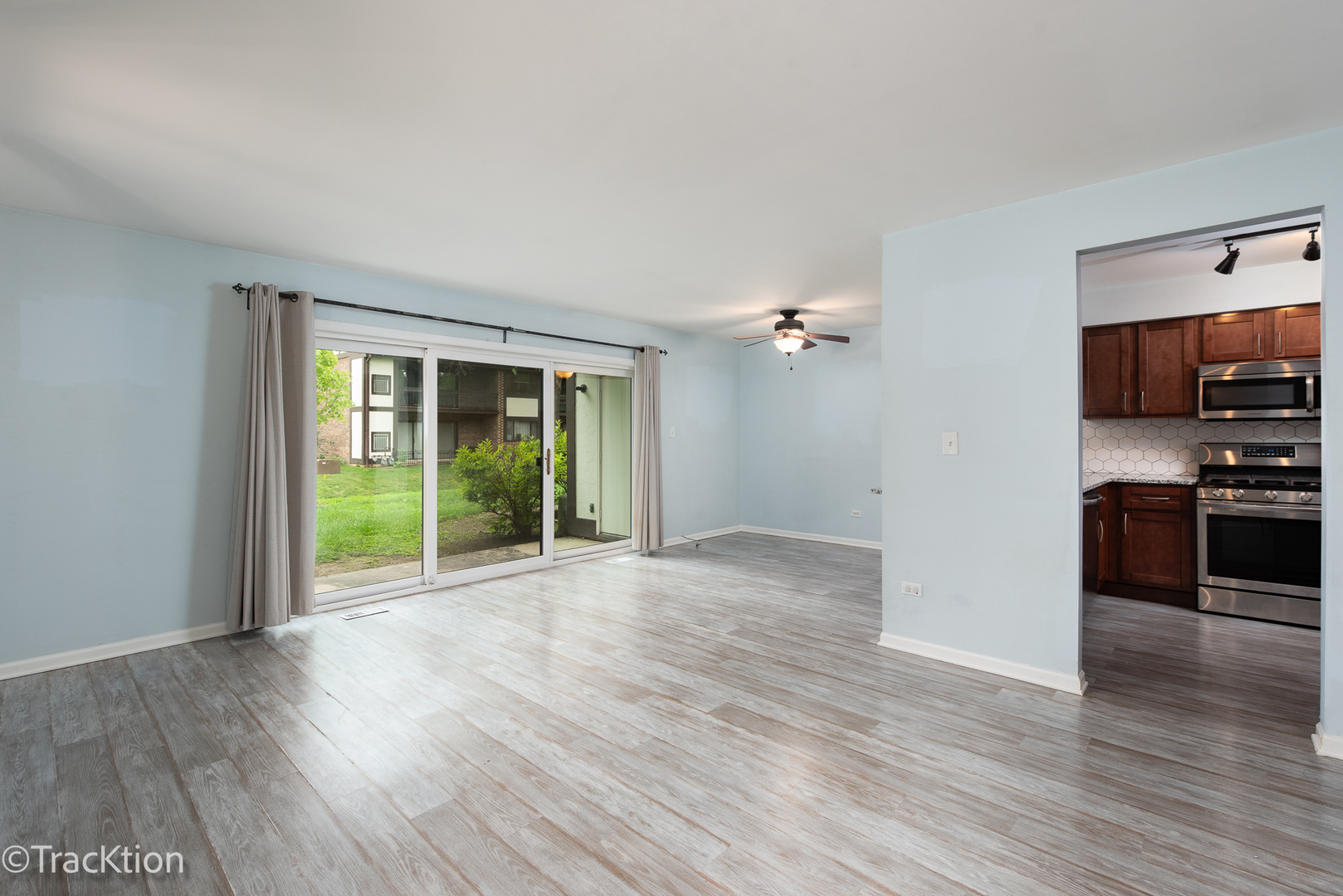 5825 Doe Circle Unit: 5825