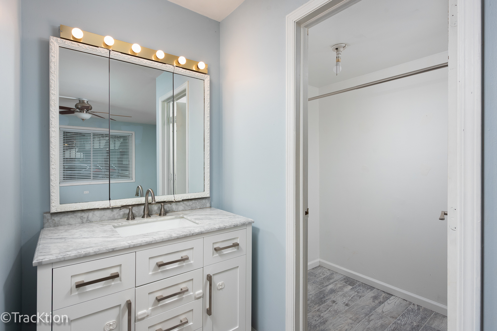 5825 Doe Circle Unit: 5825