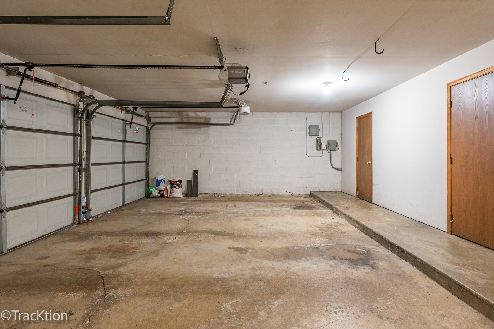5825 Doe Circle Unit: 5825