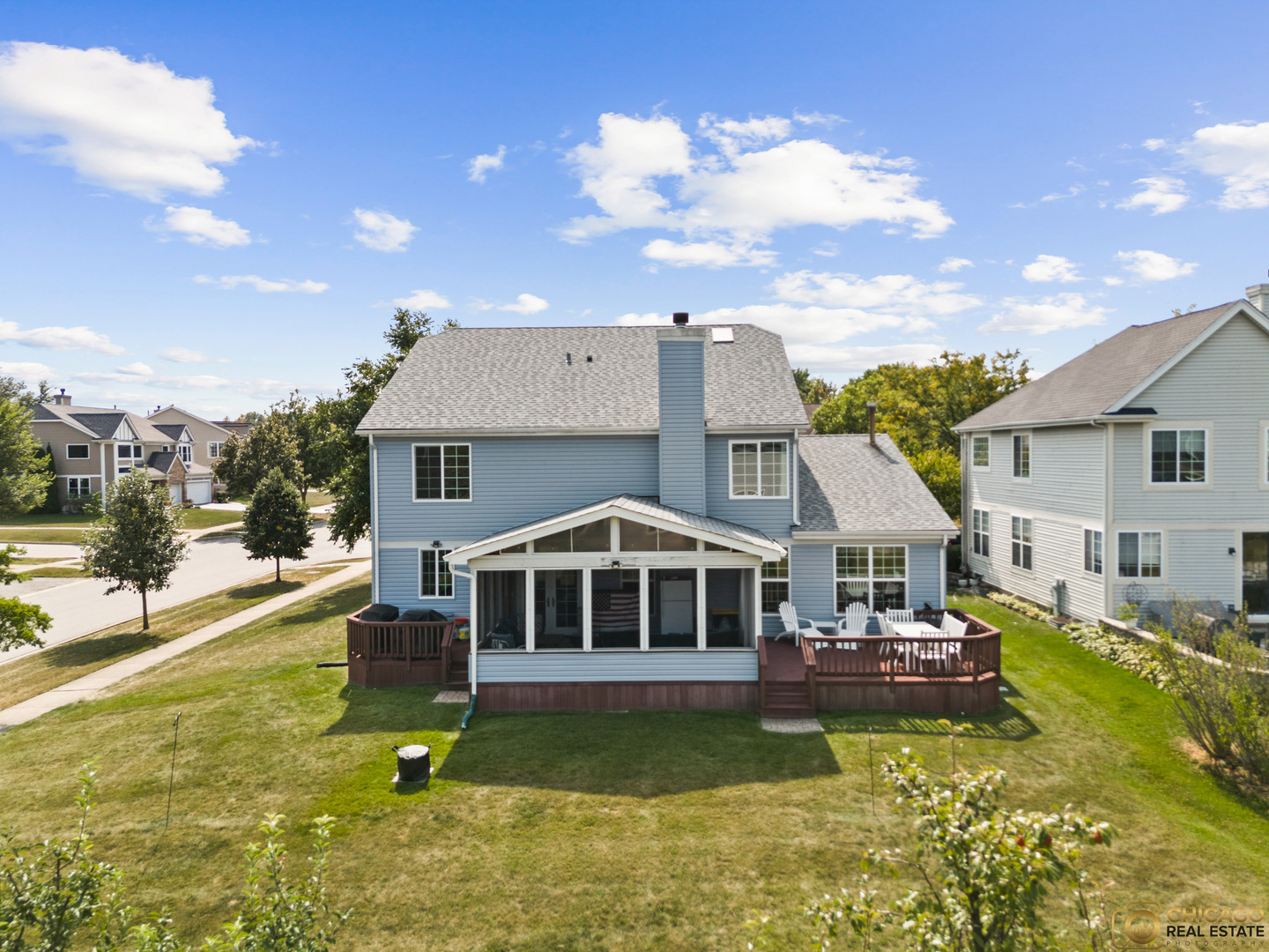 396 E 17th Place