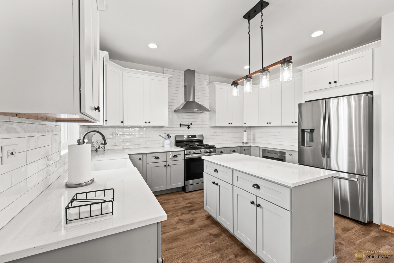 396 E 17th Place