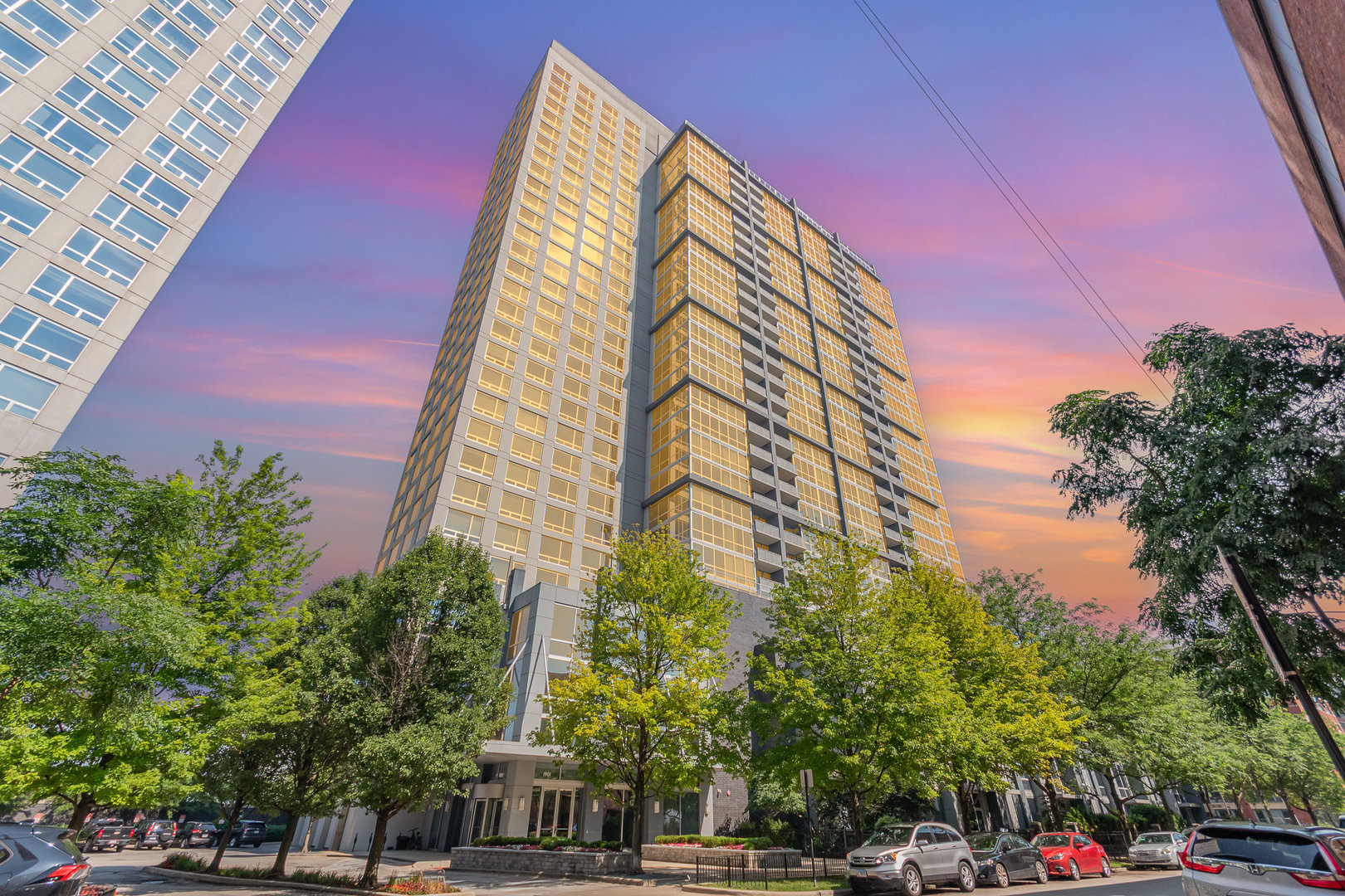 1901 S Calumet Avenue Unit: 2212