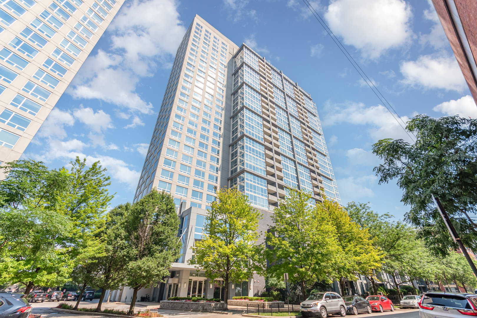 1901 S Calumet Avenue Unit: 2212