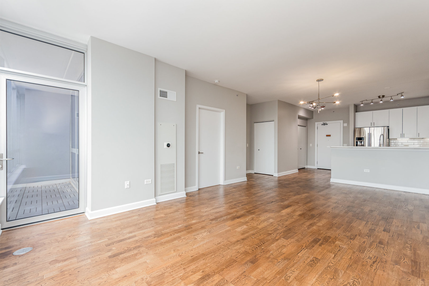 1901 S Calumet Avenue Unit: 2212