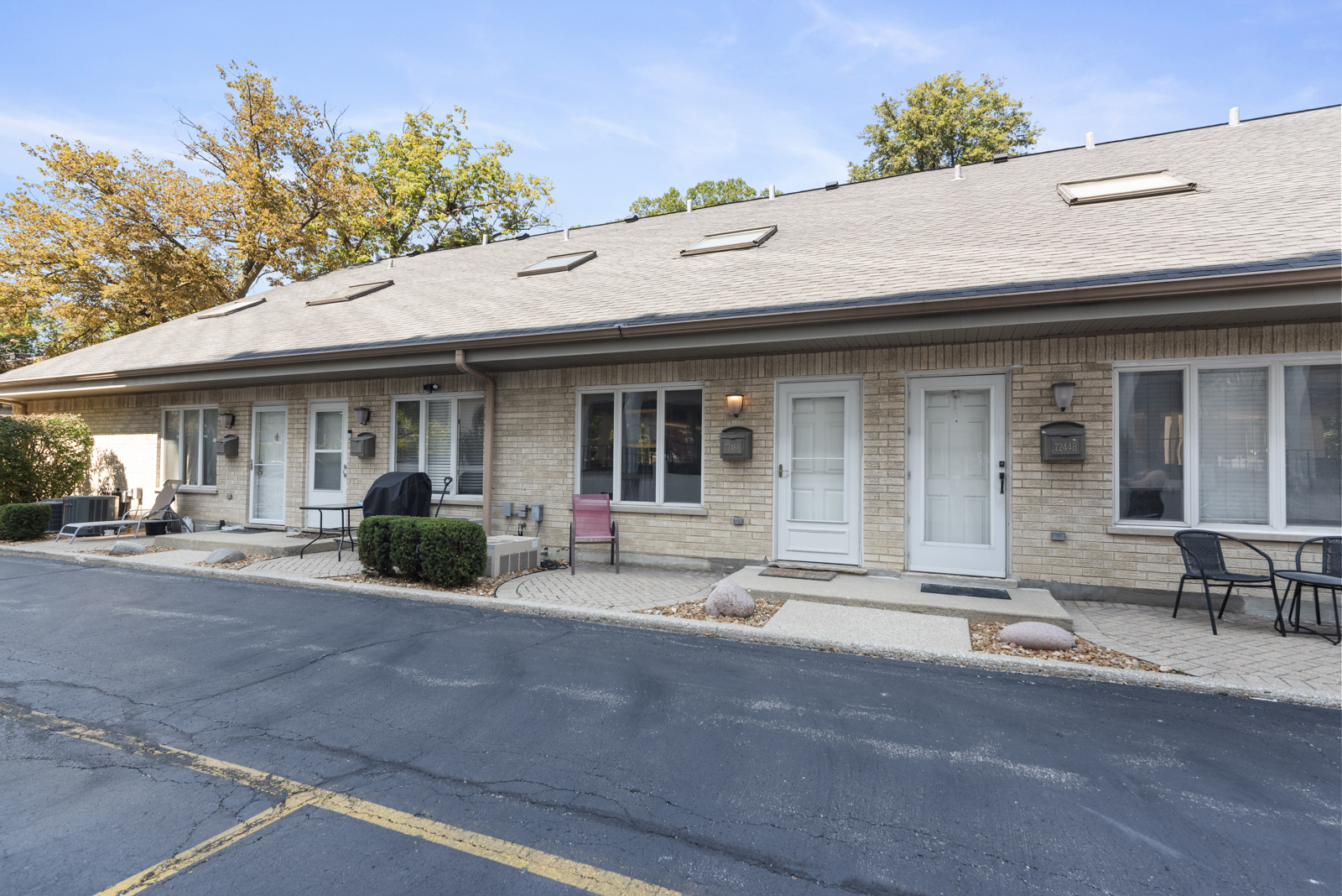 7246 Dixon Street Unit: B