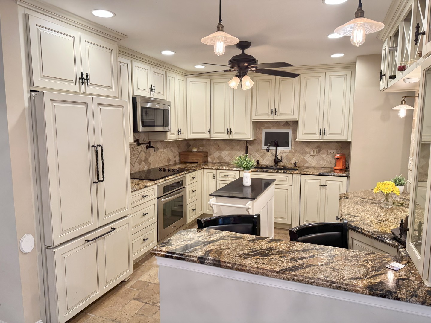 801 79TH Street Unit: 105