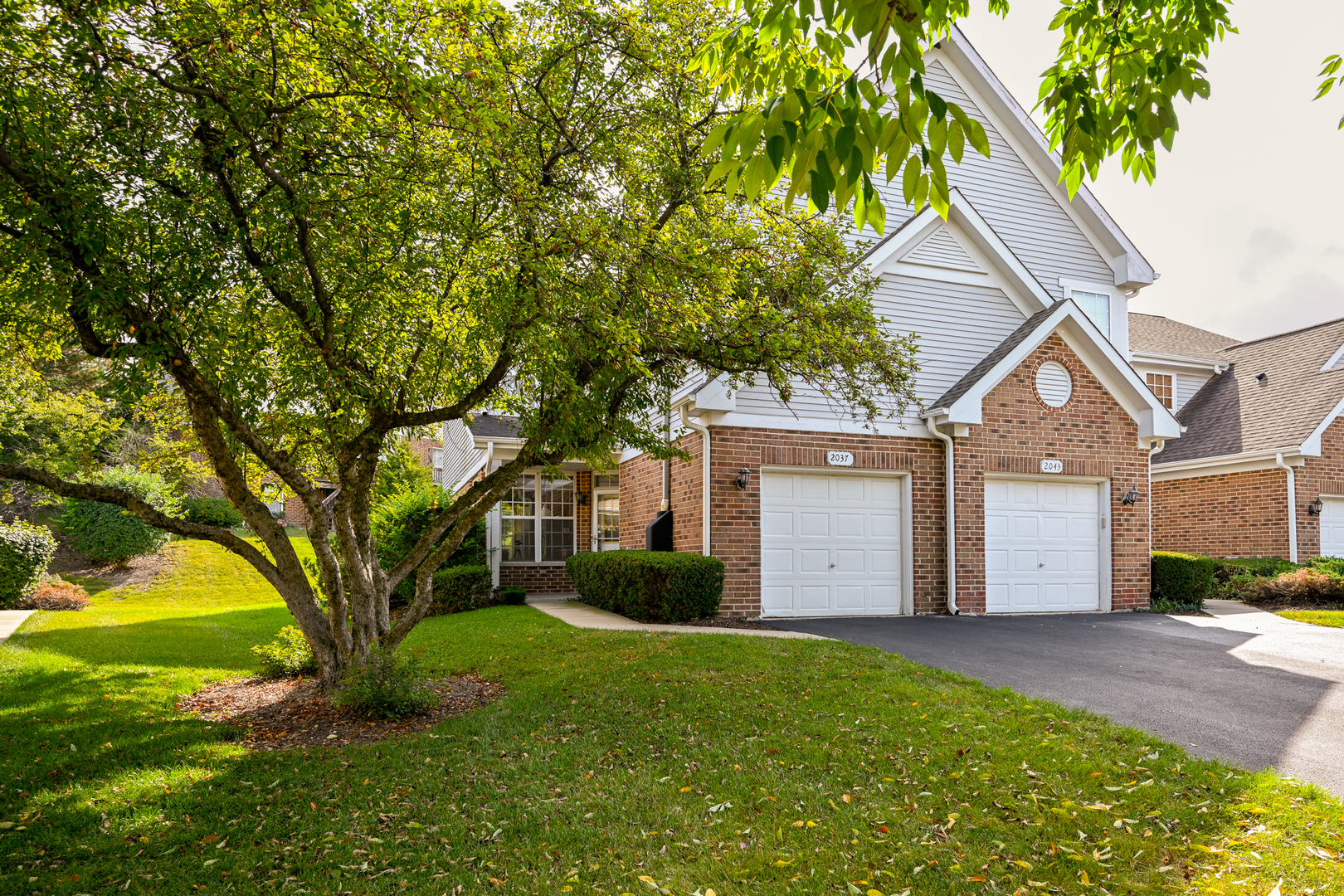 2037 S LINCOLN Avenue Unit: 2037