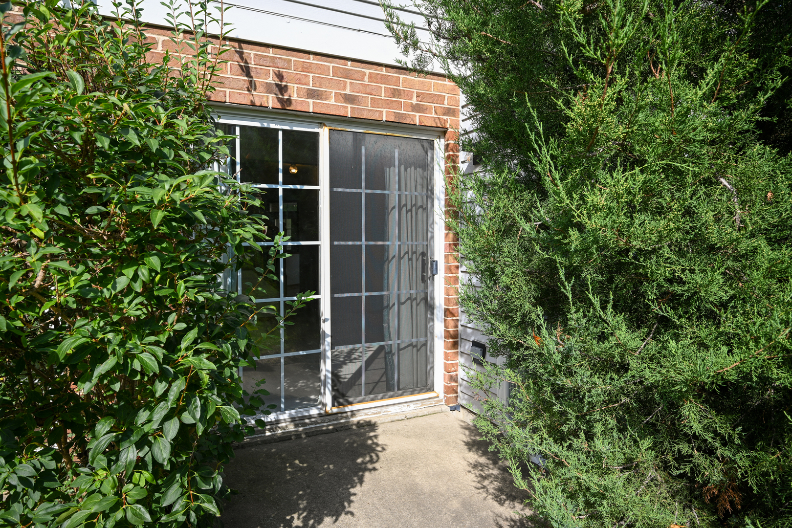 2037 S LINCOLN Avenue Unit: 2037