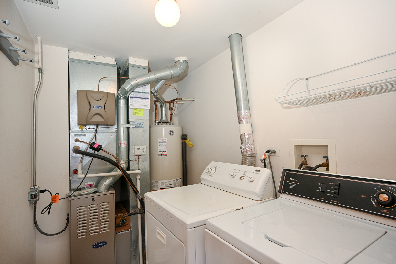 2037 S LINCOLN Avenue Unit: 2037