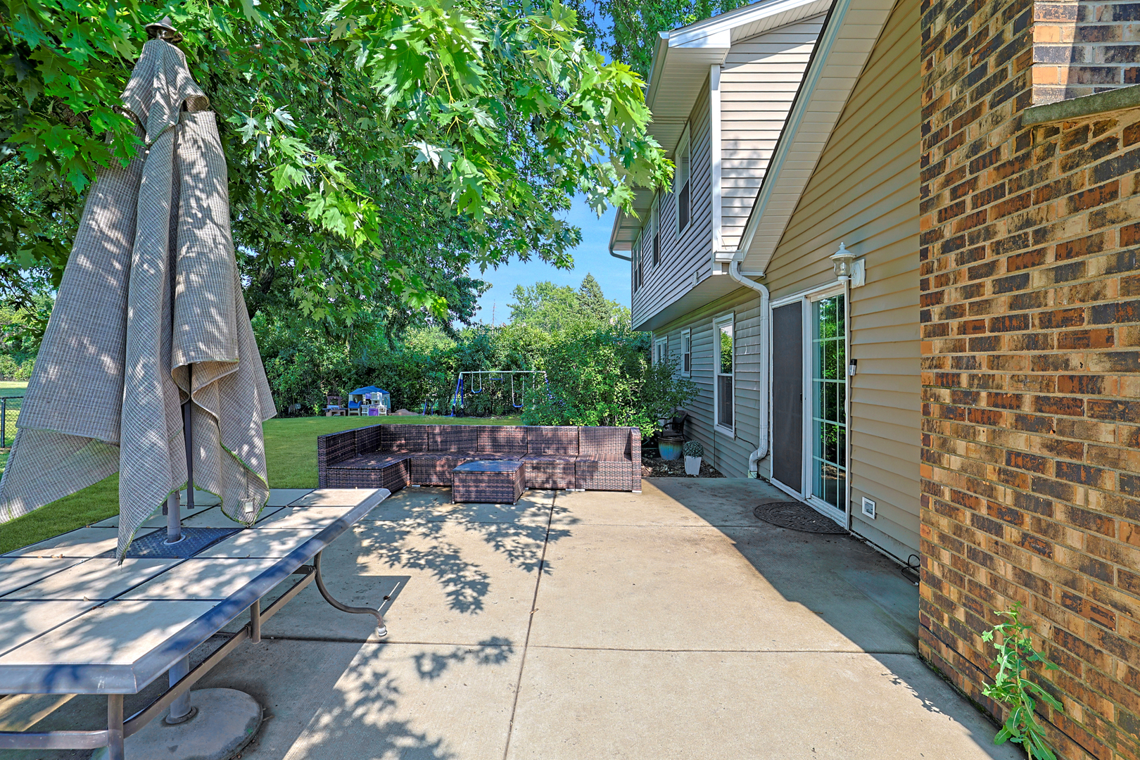 562 Revere Avenue