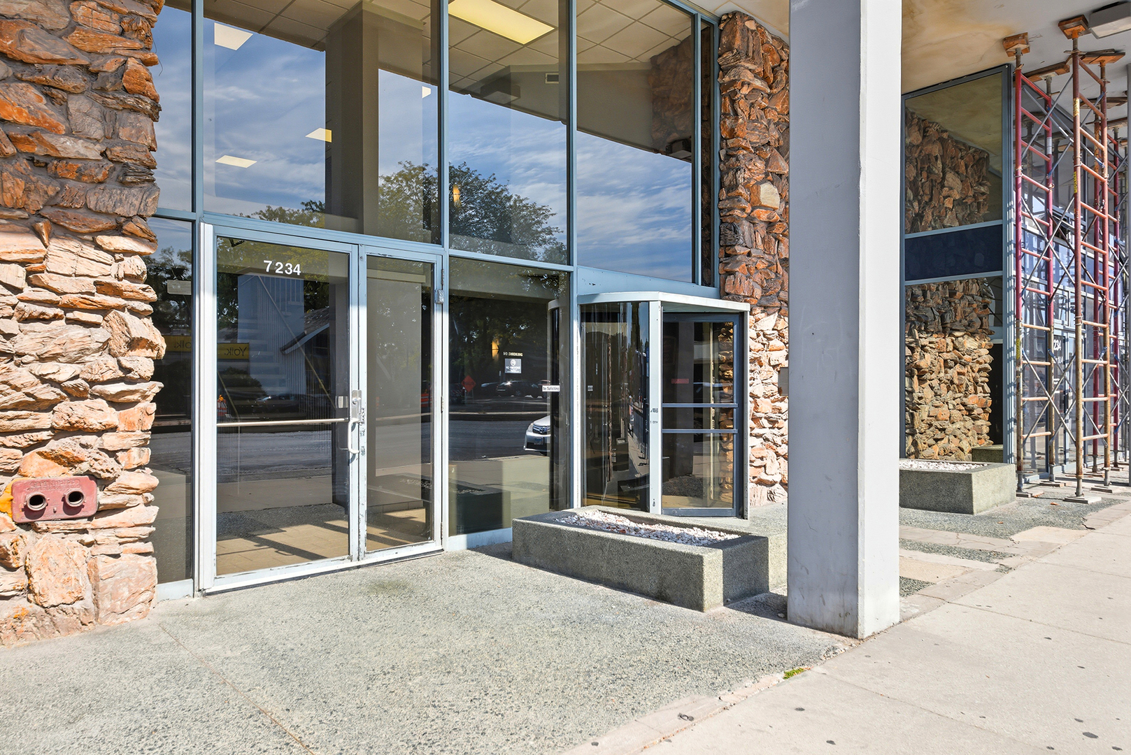 7234 W North Avenue Unit: 1701