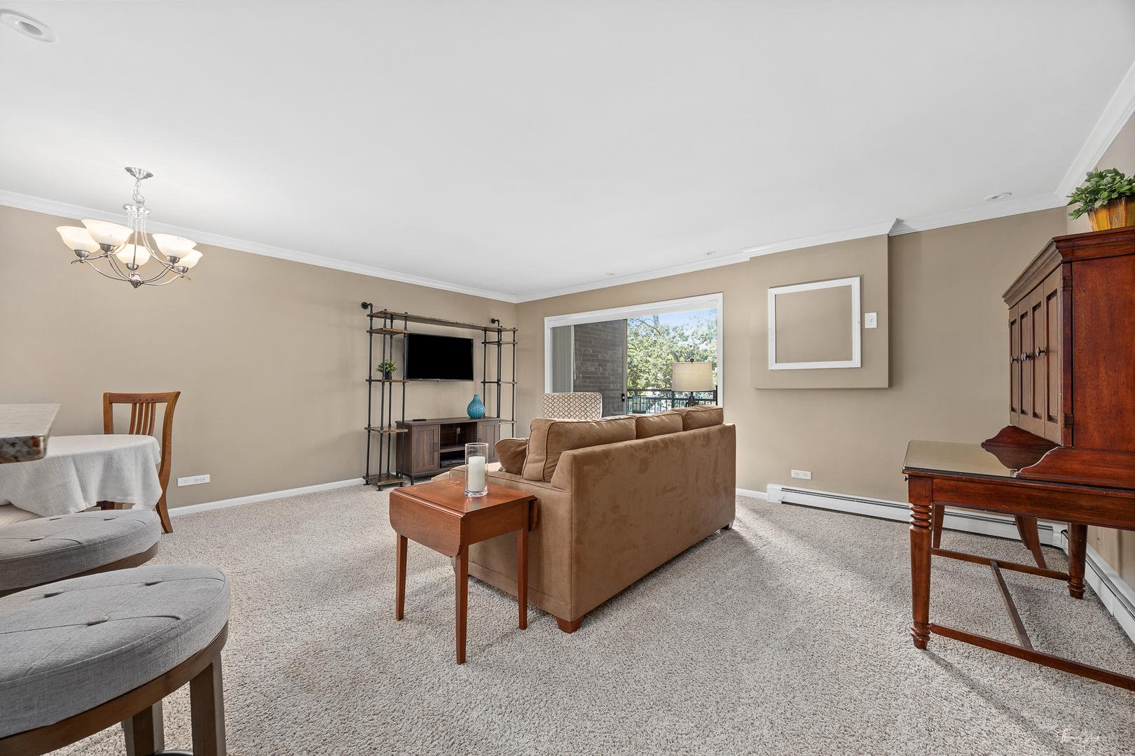 4900 Forest Avenue Unit: 308