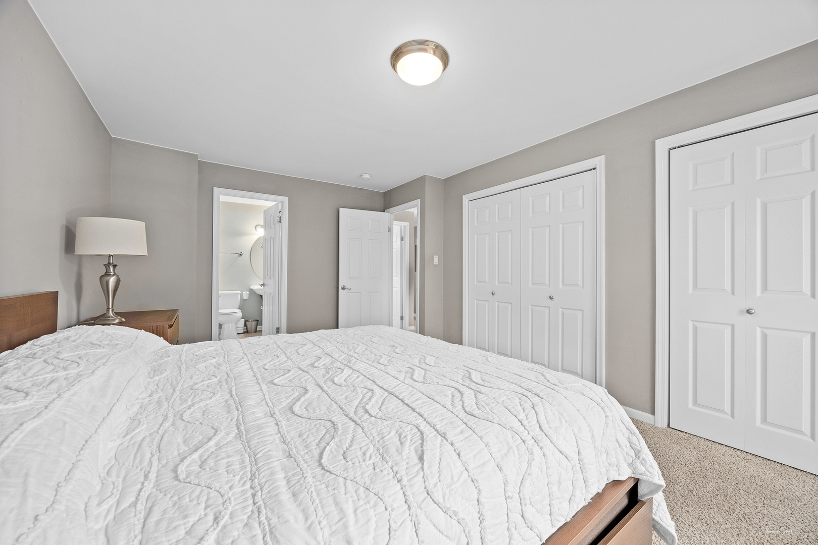 4900 Forest Avenue Unit: 308