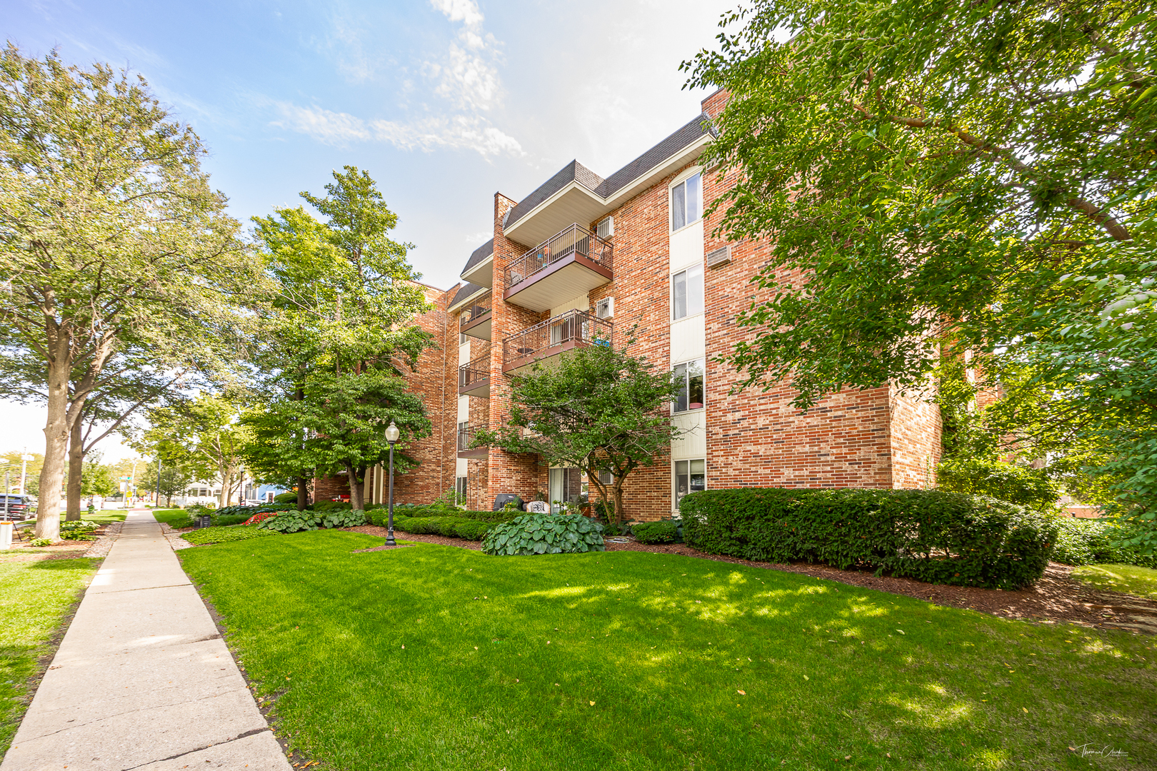 4900 Forest Avenue Unit: 308