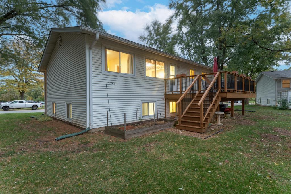 2801 Mitchell Drive