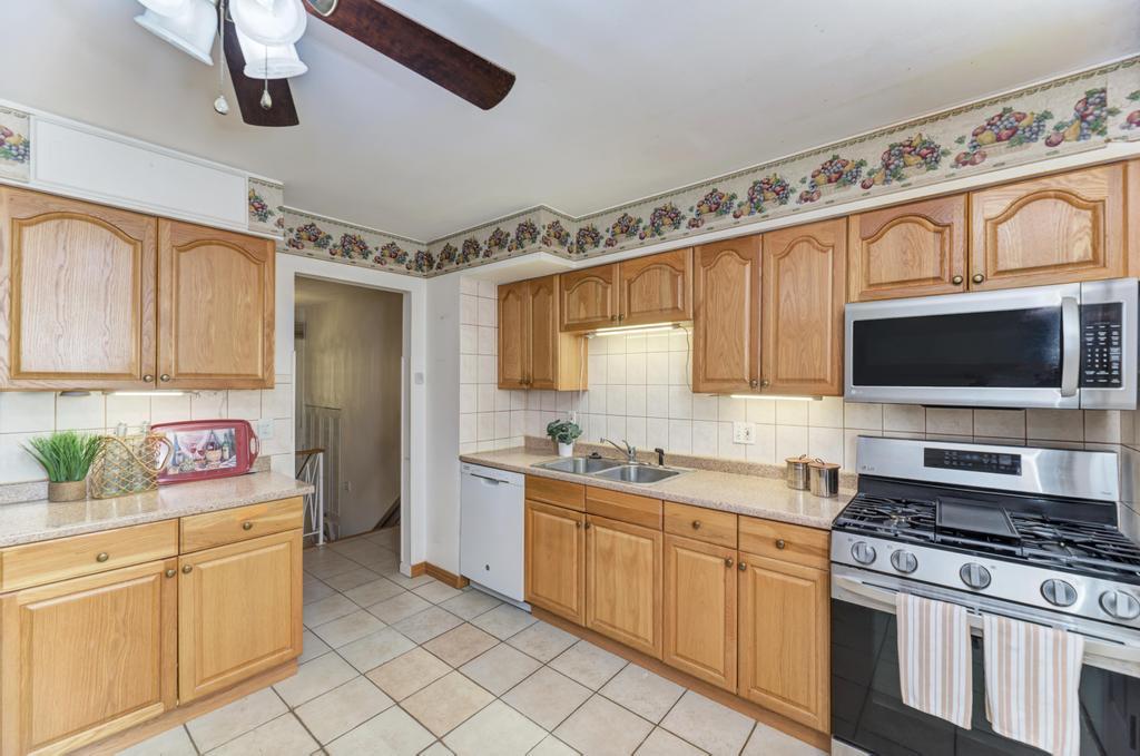 2801 Mitchell Drive