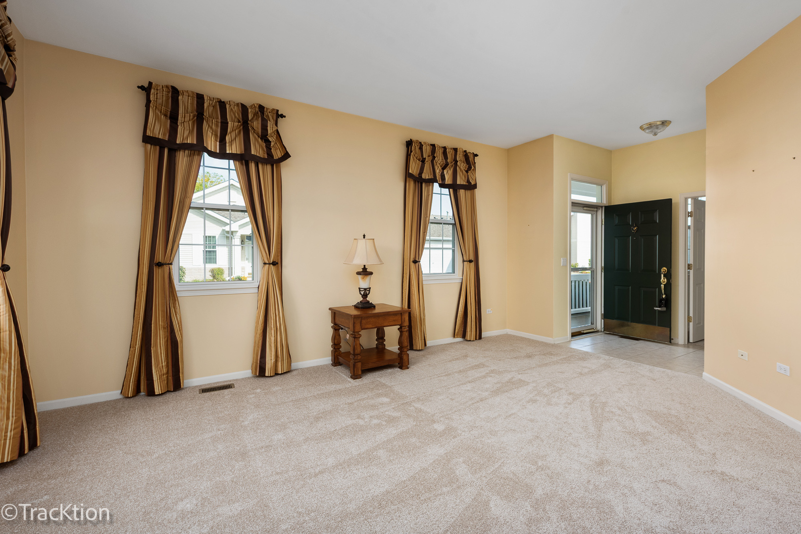 16400 Crescent Lake Drive Unit: 16400