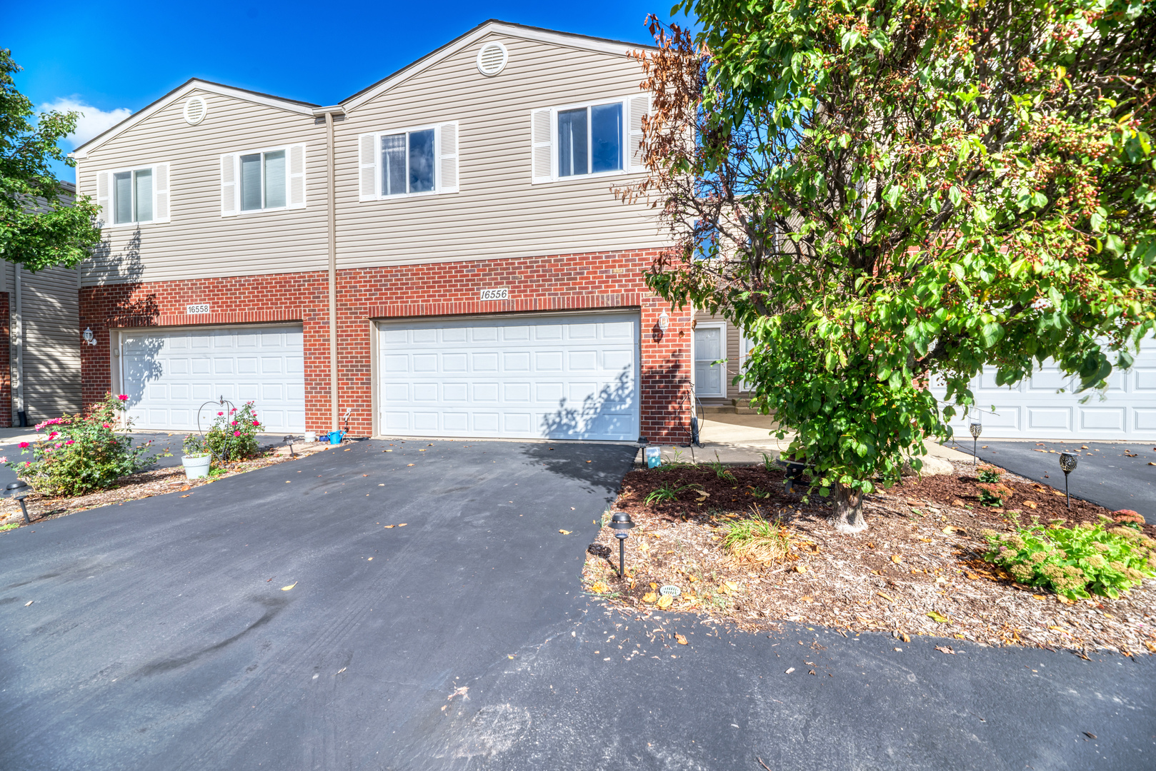 16556 Willow Walk Drive