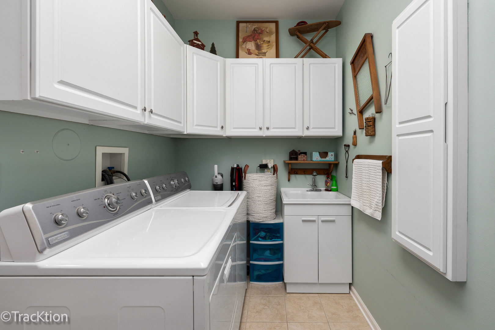 21123 Sterling Lake Court