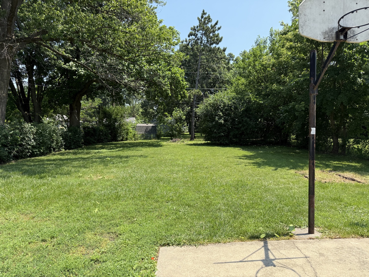 29 N ROSLYN Road
