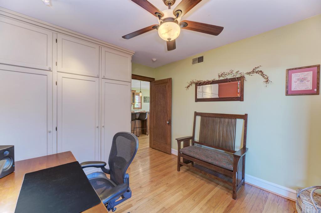 322 E Elm Street