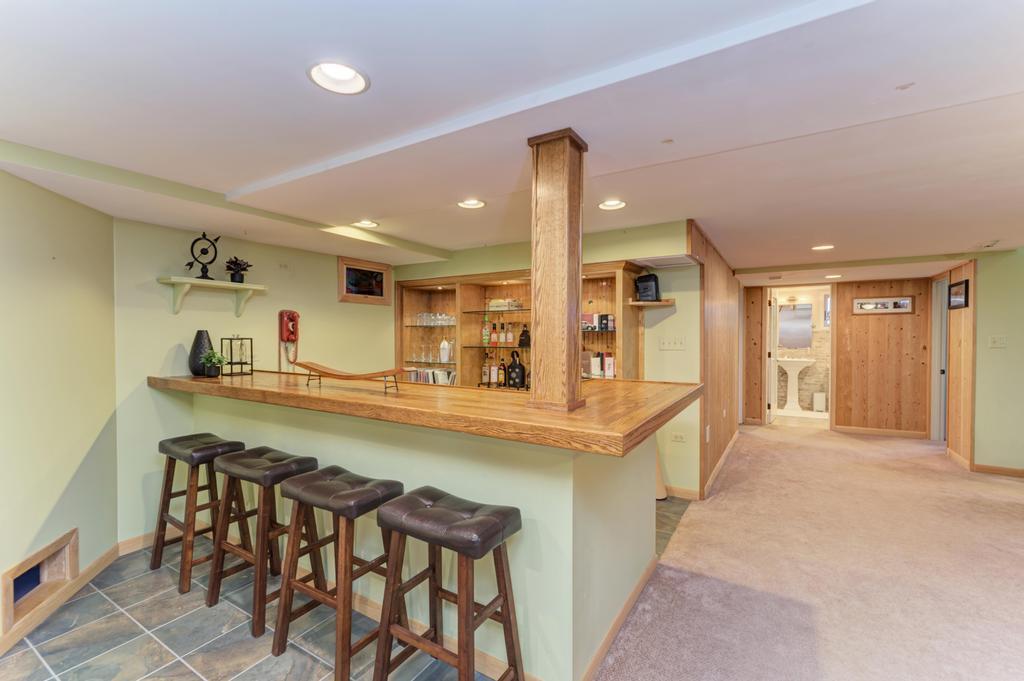 322 E Elm Street