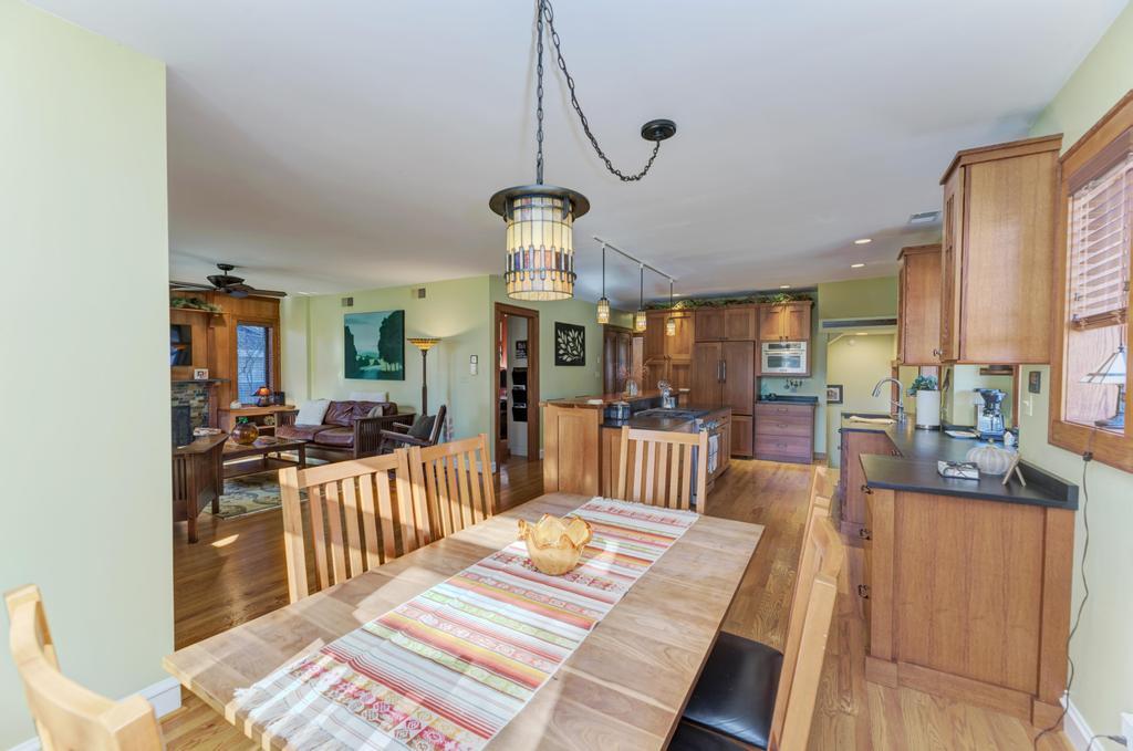 322 E Elm Street