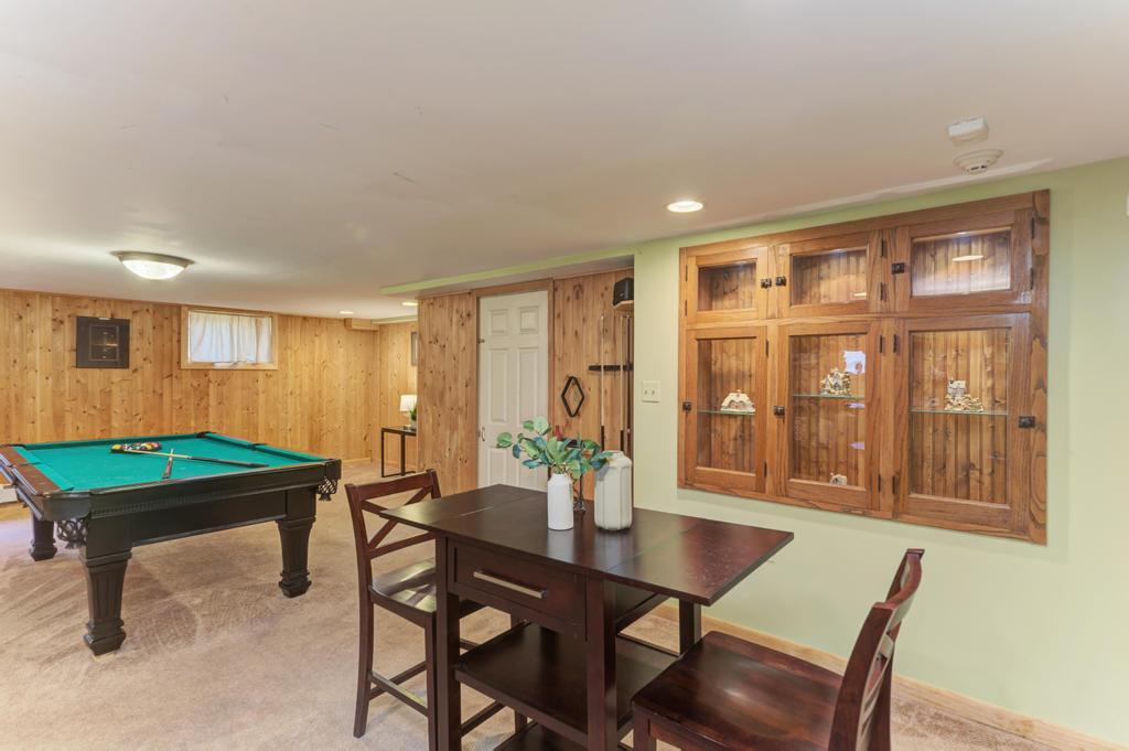 322 E Elm Street