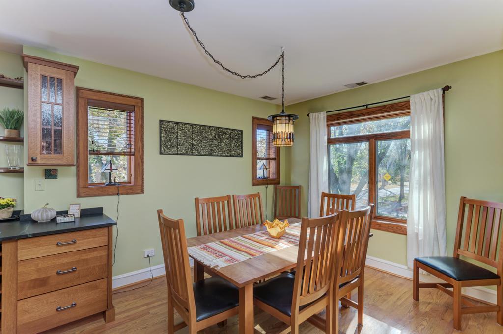 322 E Elm Street