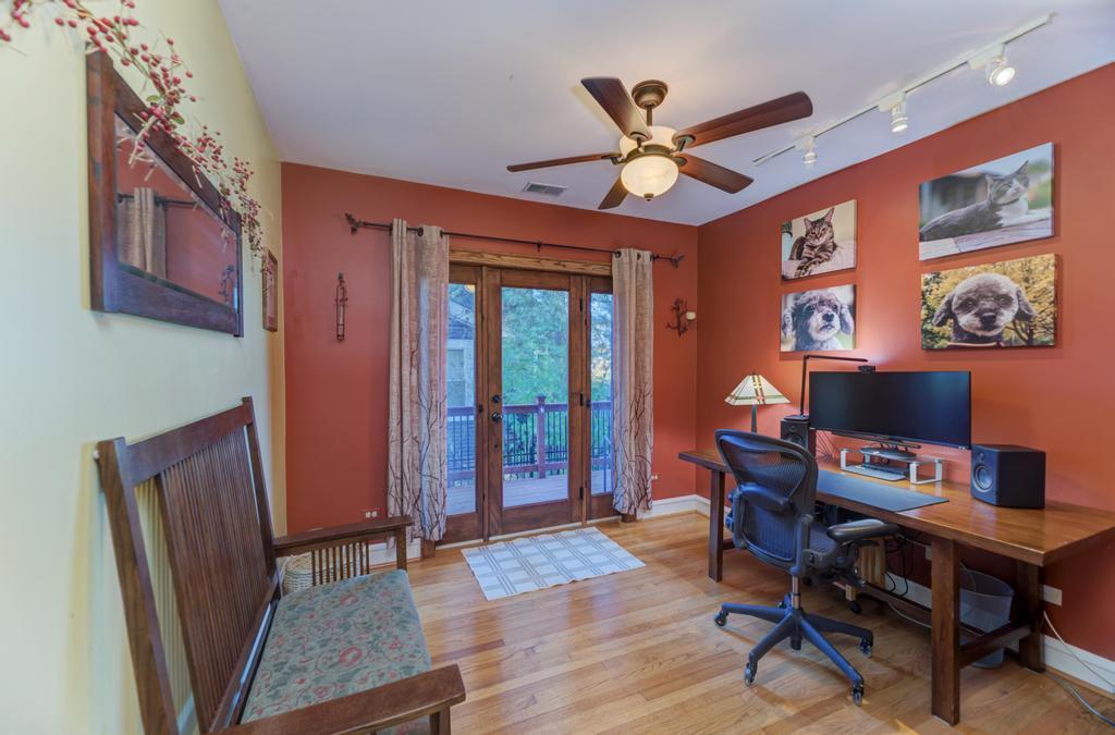 322 E Elm Street