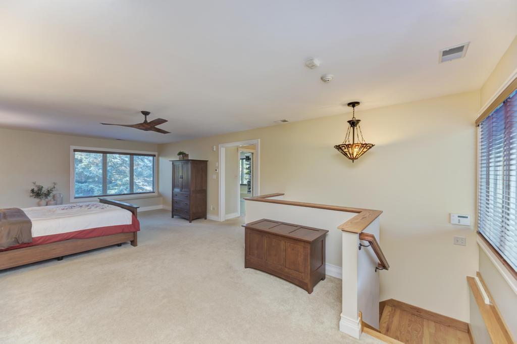 322 E Elm Street