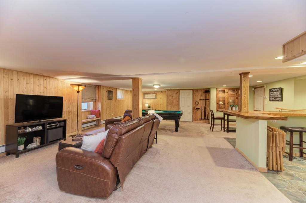 322 E Elm Street